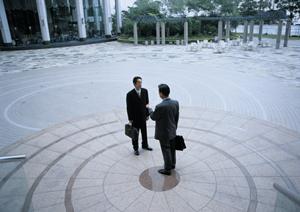 喜ばれるネームネックレスのプレゼント